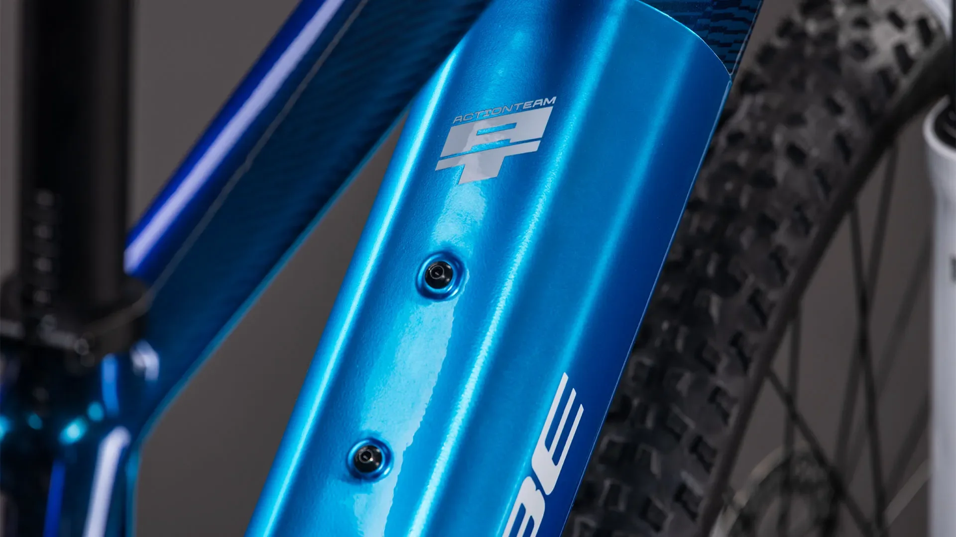 Cube Acid 240 Hybrid Rookie Pro 400X actionteam 2026 - Image 3