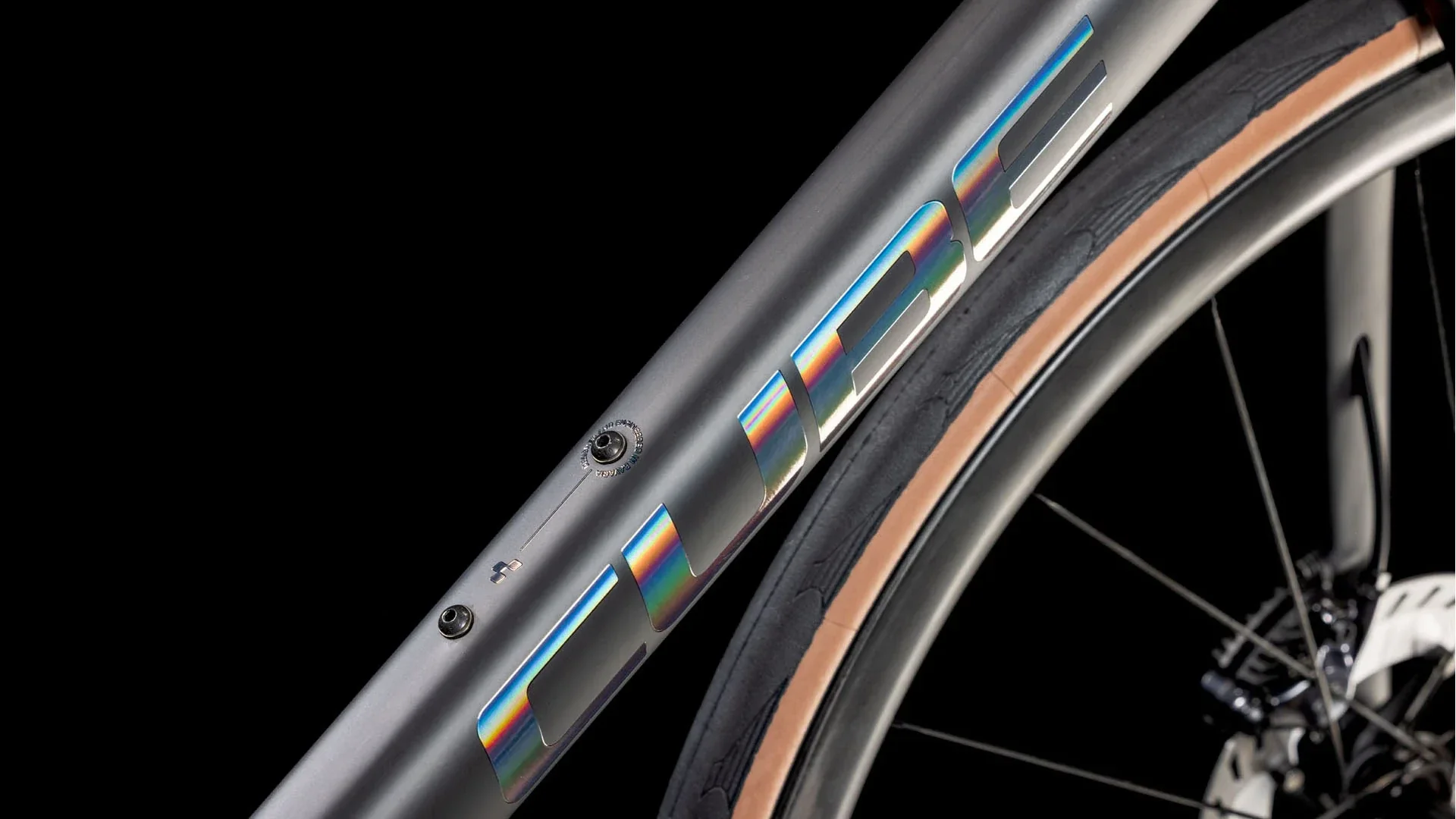 Cube Attain C:62 SLT carbon´n´rainbow - Image 3