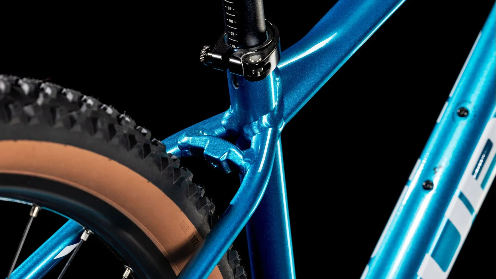 Cube Attention Pro metallicteal´n´white - Image 5