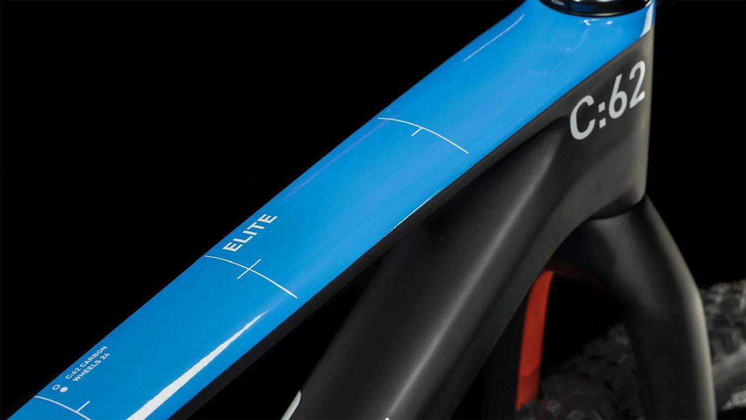 Cube Elite 240 C:62 Pro carbon´n´blue´n´red 24" - Image 3