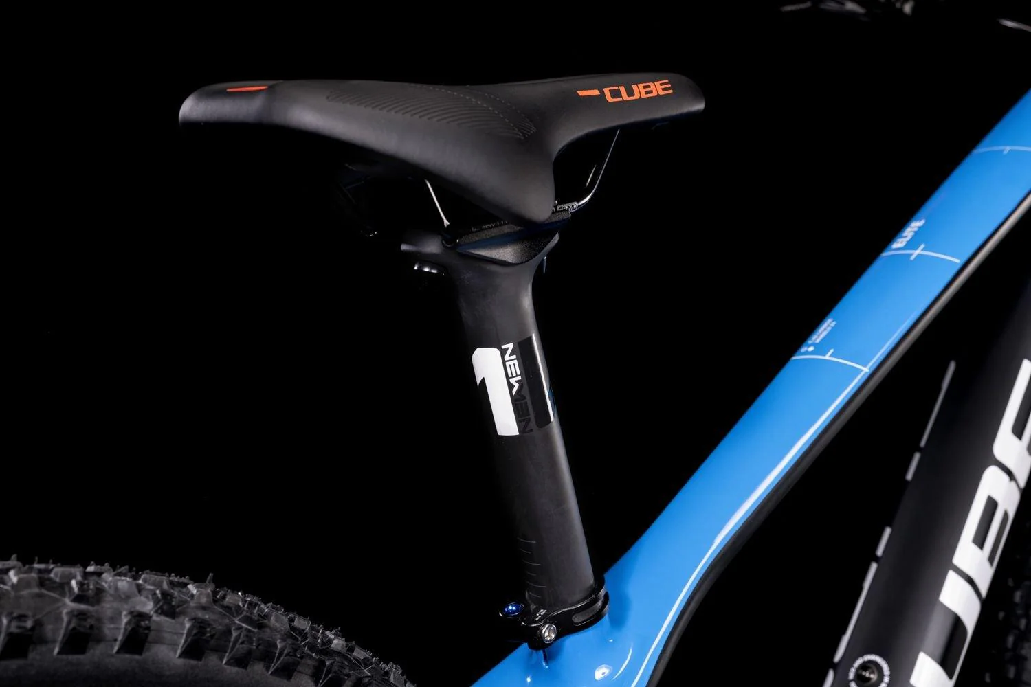 Cube Elite 240 C:62 SL carbon´n´blue´n´red 24" - Image 3