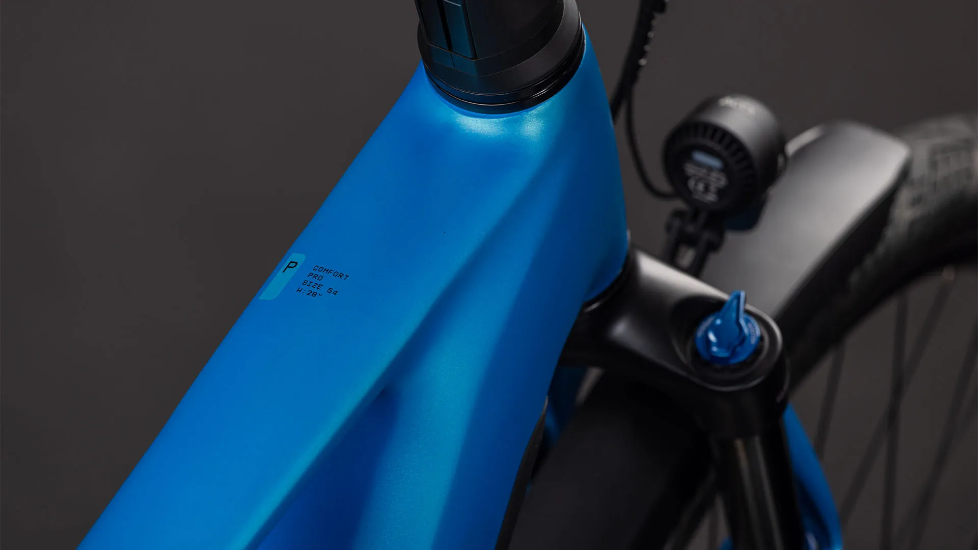 Cube Kathmandu Hybrid Comfort Pro 800 azure´n´black 2026 - Image 2