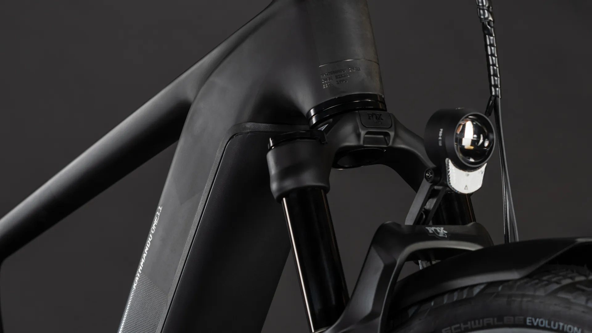 Cube Kathmandu Hybrid ONE11 HPC SLT 800 carbon´n´silverdust 2026 - Image 3