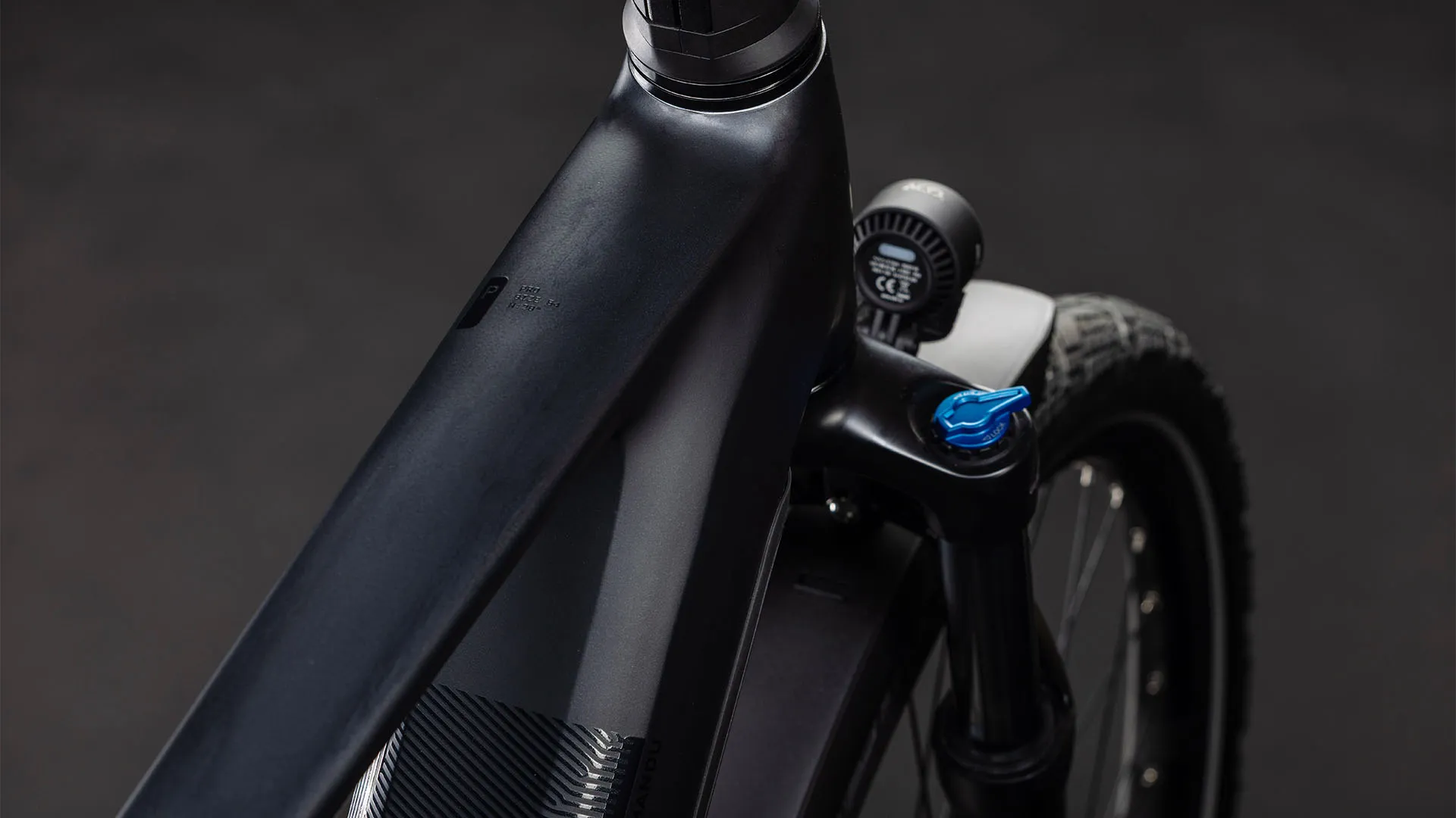 Cube Kathmandu Hybrid Pro 800 coal´n´black 2026 - Image 3