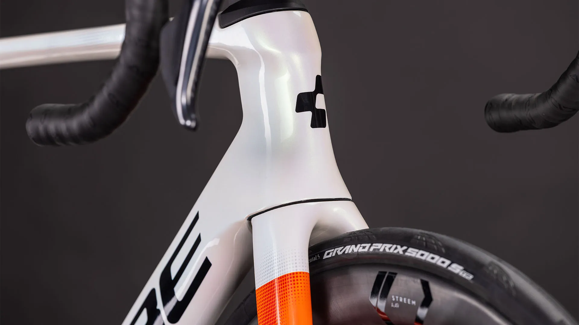 Cube Litening AERO C:68X Race teamline 2026 - Image 6