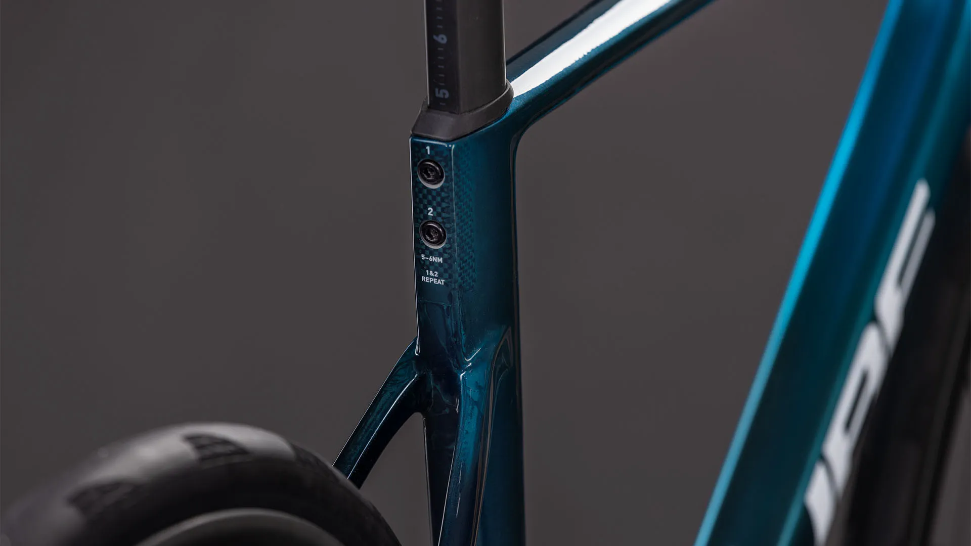 Cube Litening AIR C:68X SLX chromeblue´n´ liquidblue 2026 - Image 3