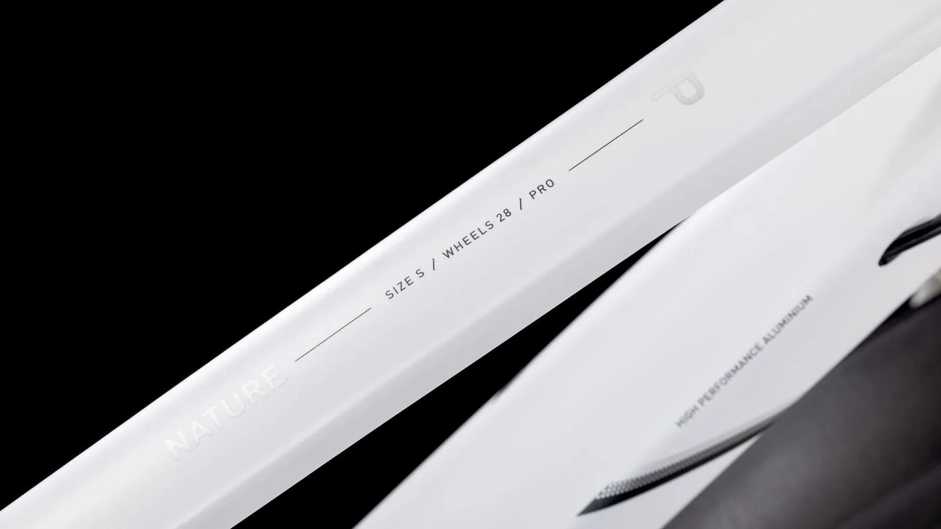 Cube Nature Pro Allroad cotton´n´grey Trapeze 2026 - Image 3