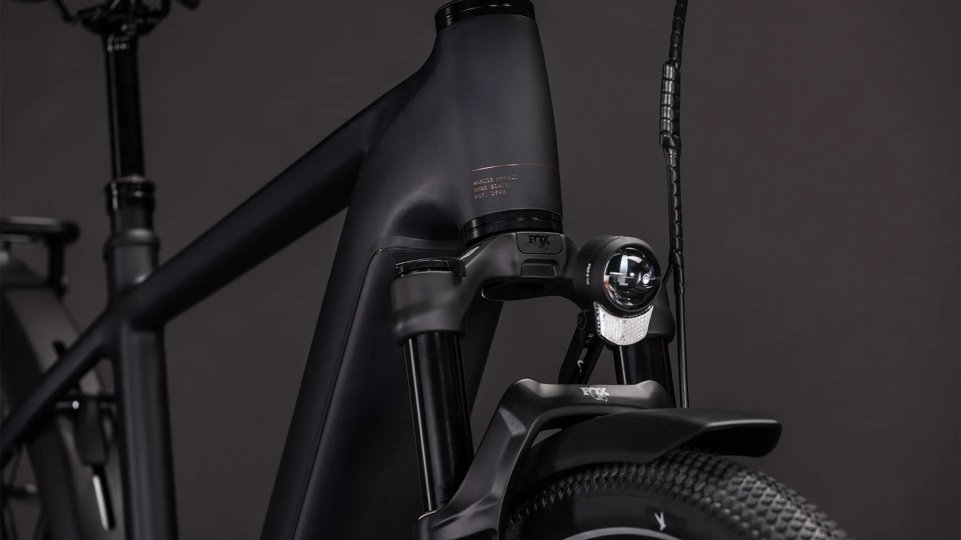 Cube Nuride Hybrid SLX 800 black´n´gold 2026 - Image 5