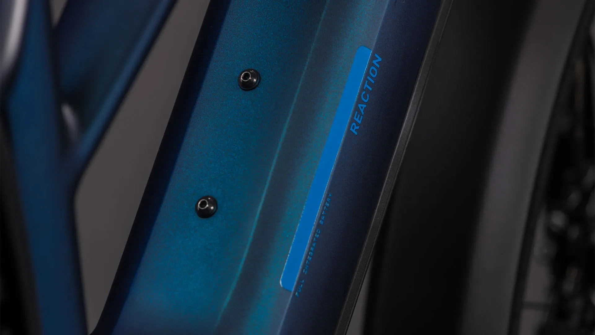 Cube Reaction Hybrid Pro 800 FE nebular´n´dazzle Trapeze 2026 - Image 3