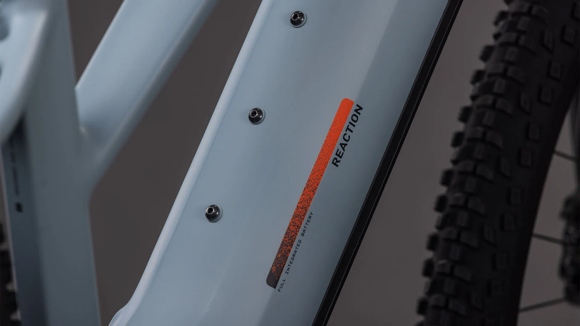 Cube Reaction Hybrid Race 800 vulcan´n´orange Trapeze 2026 - Image 3