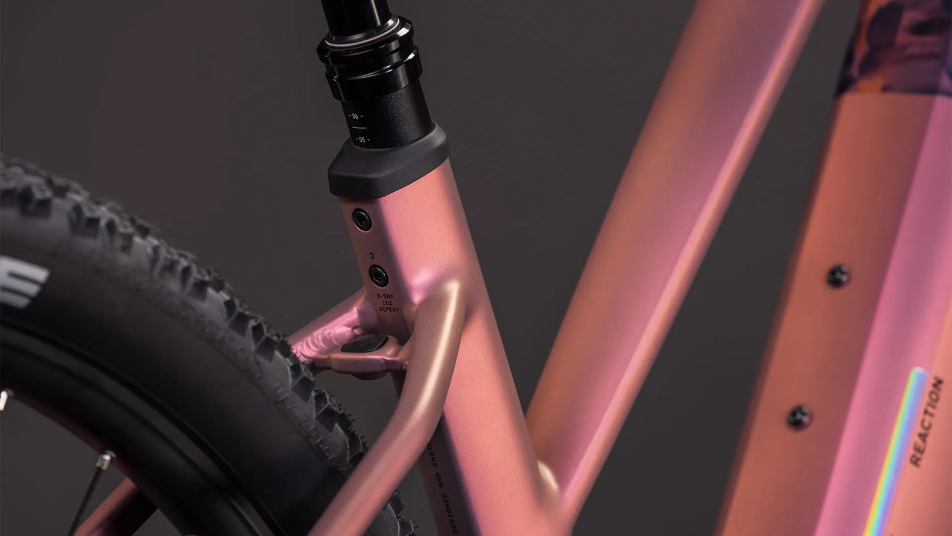 Cube Reaction Hybrid SLX 800 shiftblush´n´art Trapeze 2026 - Image 4