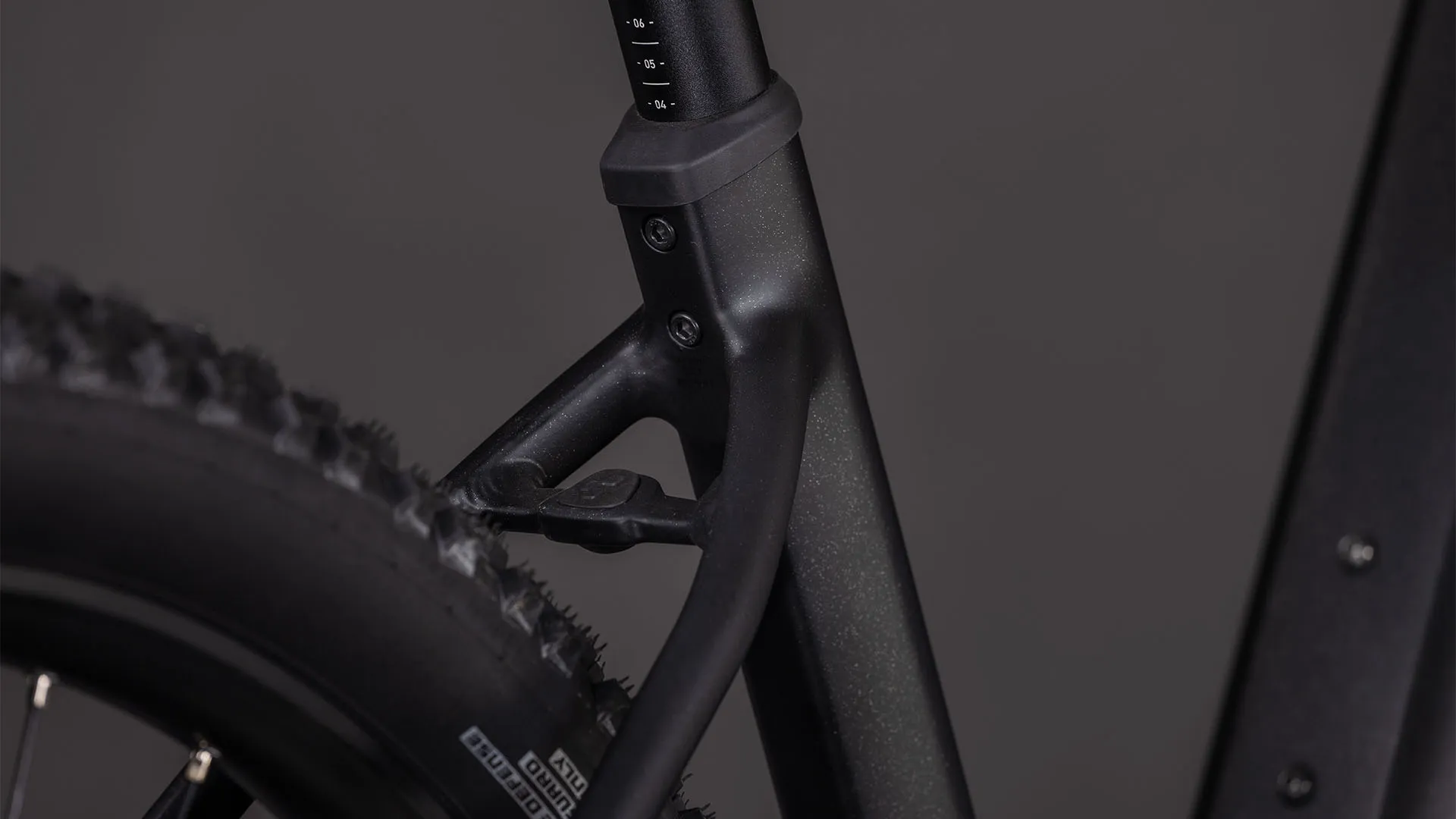 Cube Reaction Hybrid SLX 800 silverdust´n´chrome Tiefeinsteiger 2026 - Image 4