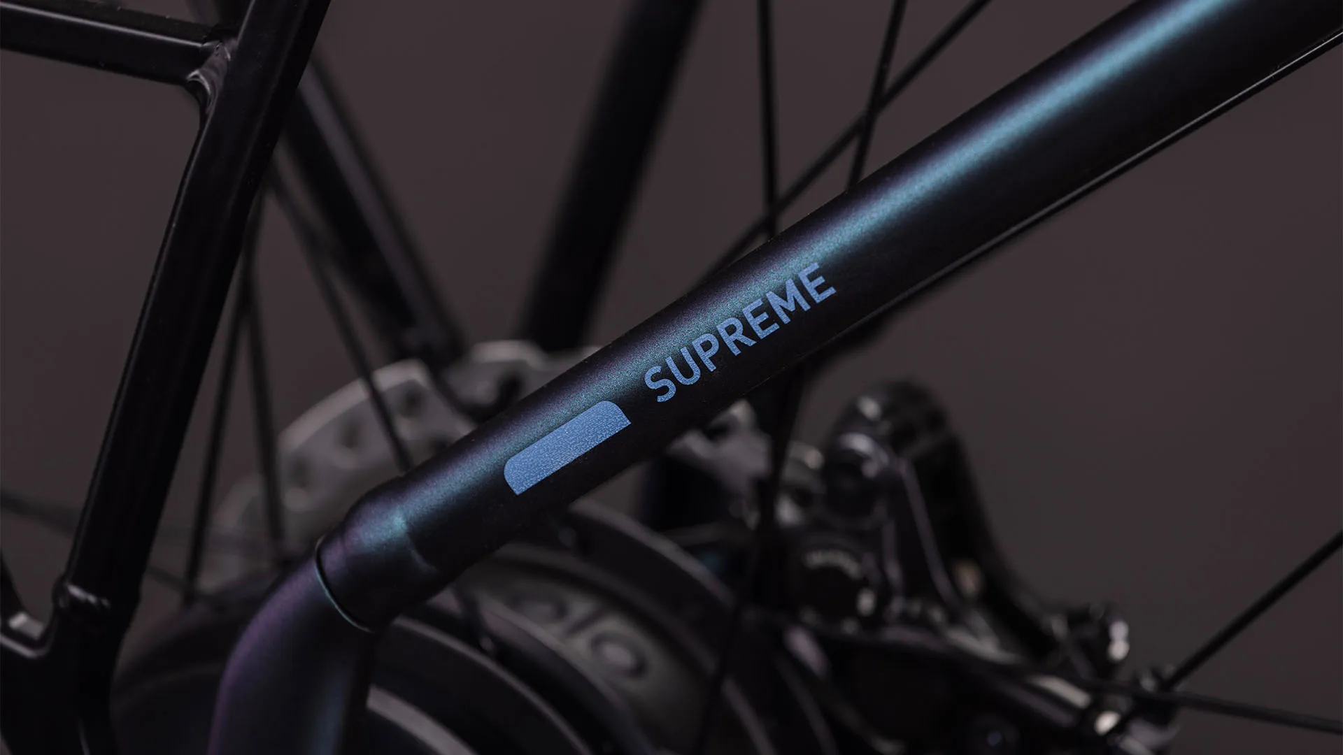 Cube Supreme Hybrid Deluxe SLT 600 metalblue´n´reflex Tiefeinsteiger 2026 - Image 6