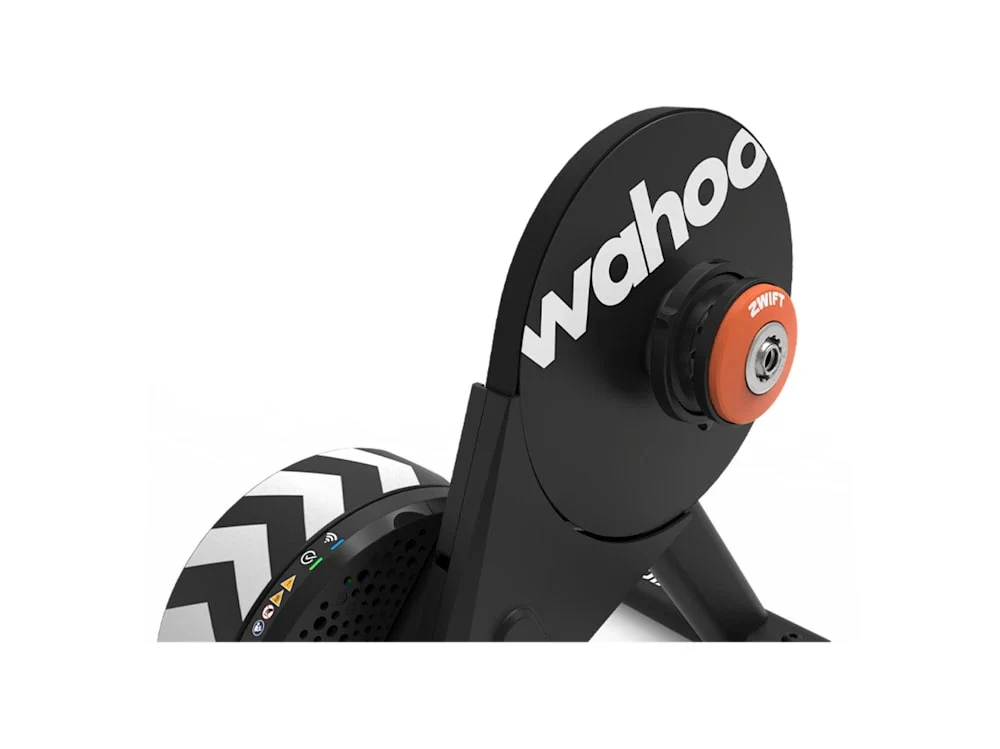 Wahoo KICKR CORE 2 mit Zwift Cog & CLick